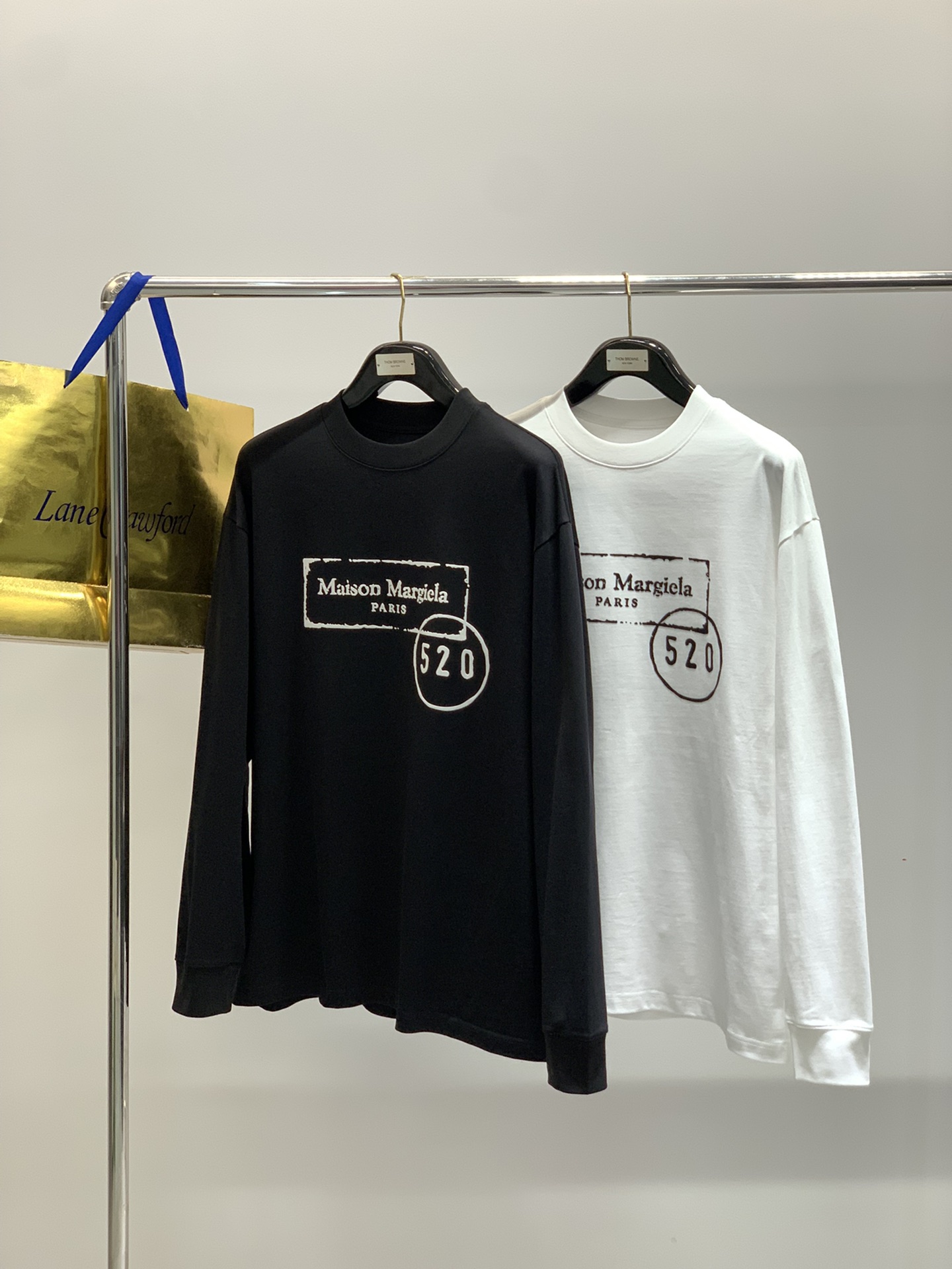 ，Maison Margiela马吉拉，2025早秋最新品，专柜同步有售，原单狠货，时尚休闲圆领长袖T恤
