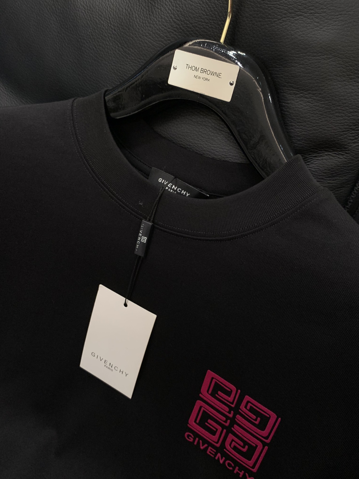 ，Givenchy 纪梵希，2025秋季最新品，专柜同步有售，原单狠货，时尚休闲圆领长袖T恤，进口原版面