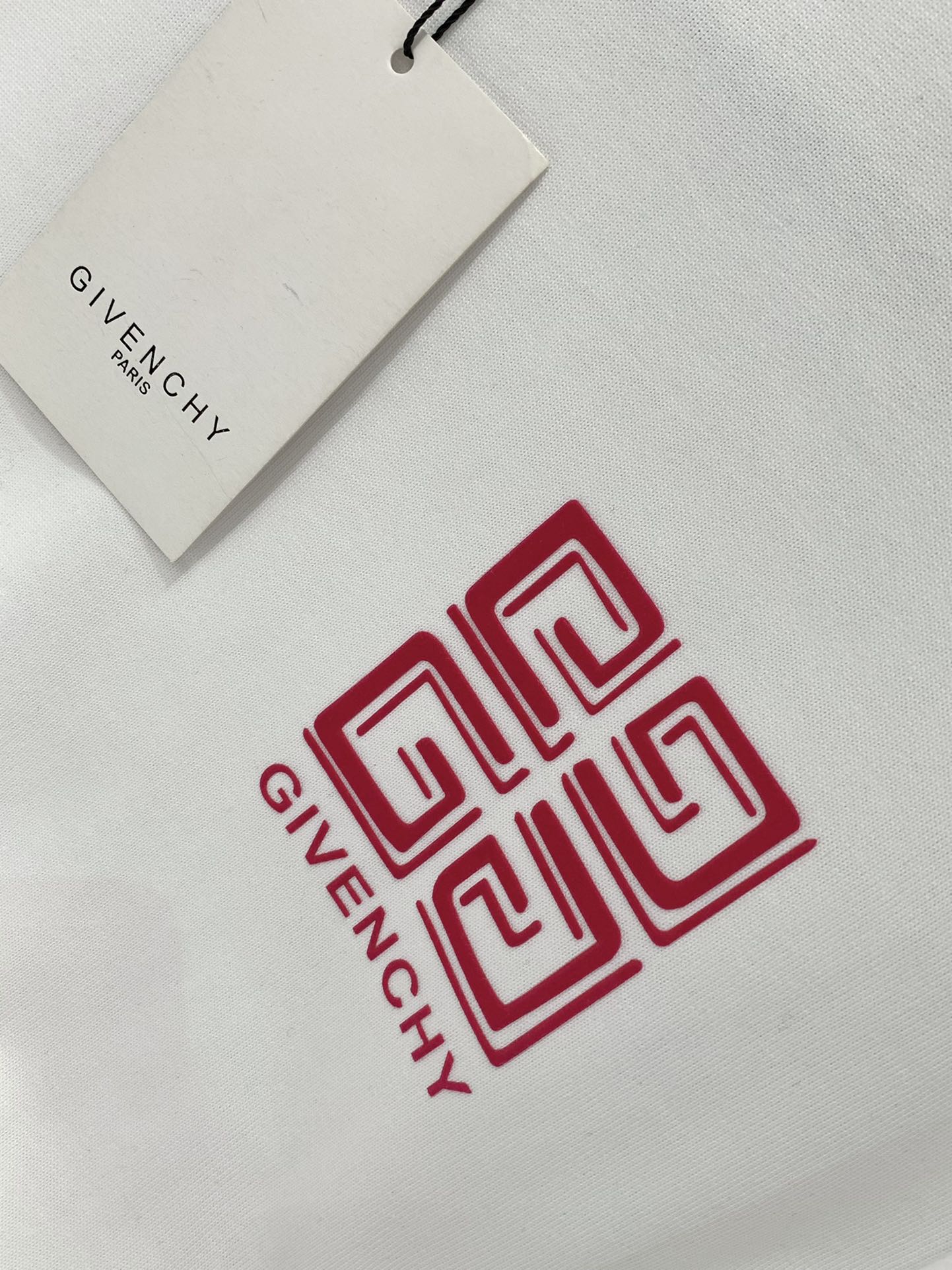 ，Givenchy 纪梵希，2025秋季最新品，专柜同步有售，原单狠货，时尚休闲圆领长袖T恤，进口原版面