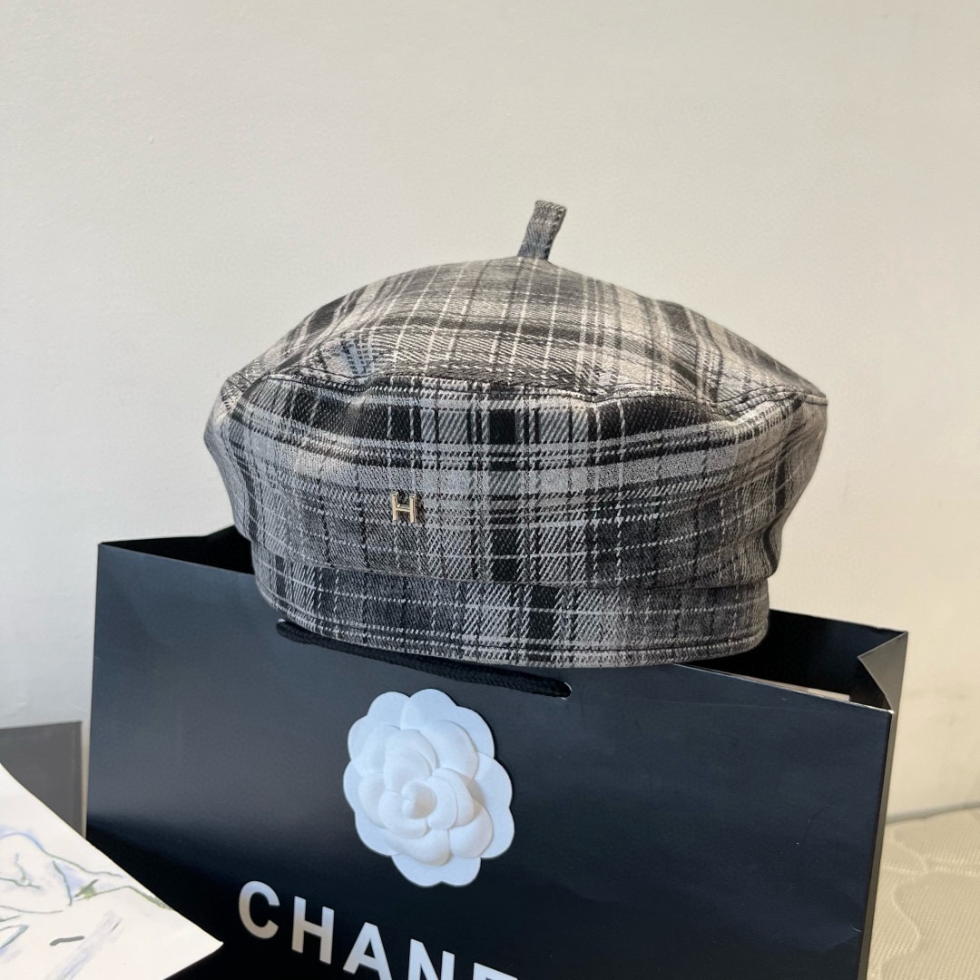 🆕

爱马仕新款贝雷帽，春夏款，头围57cm