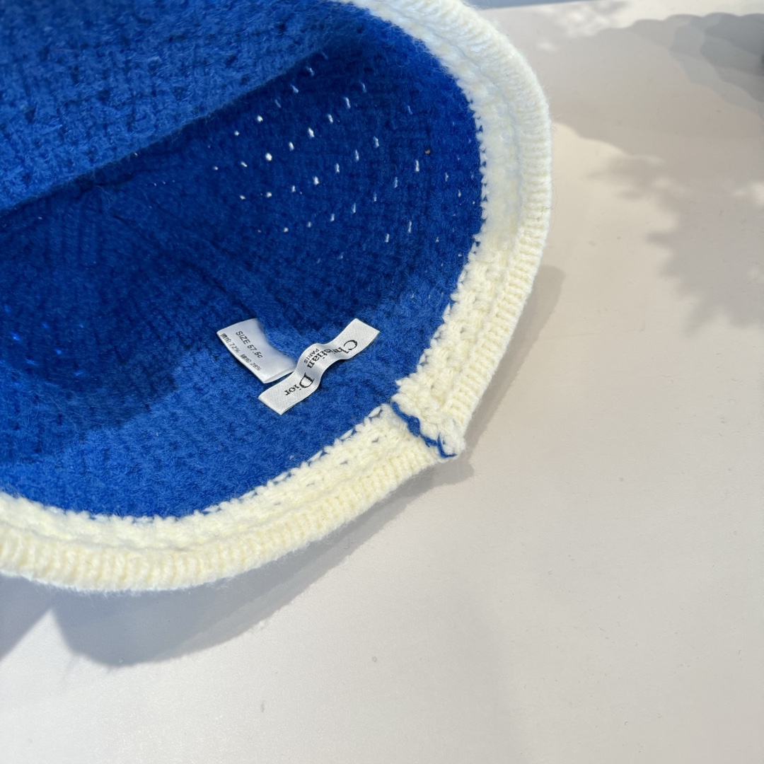 🆕

Dior迪奥新款渔夫帽，头围57cm