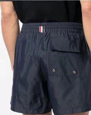 THOM BROWNE 汤姆布朗 TB双侧织带沙滩裤短裤 \n码数：1-4 颜色：灰、蓝（下单请报腰围）