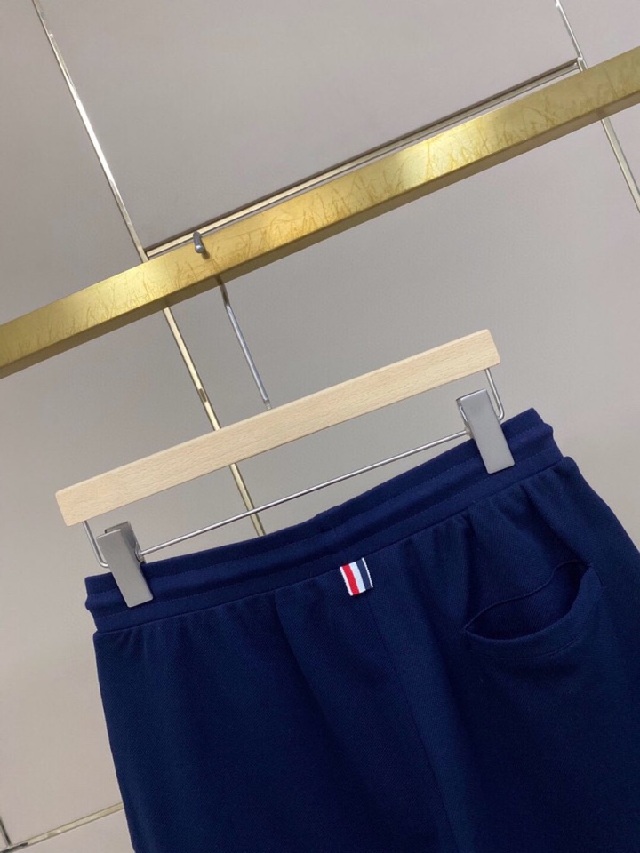 THOM BROWNE 汤姆布朗 TB2025/AW独家爆款火爆TB 腊肠狗狗系列短裤，独家定制原原级巴