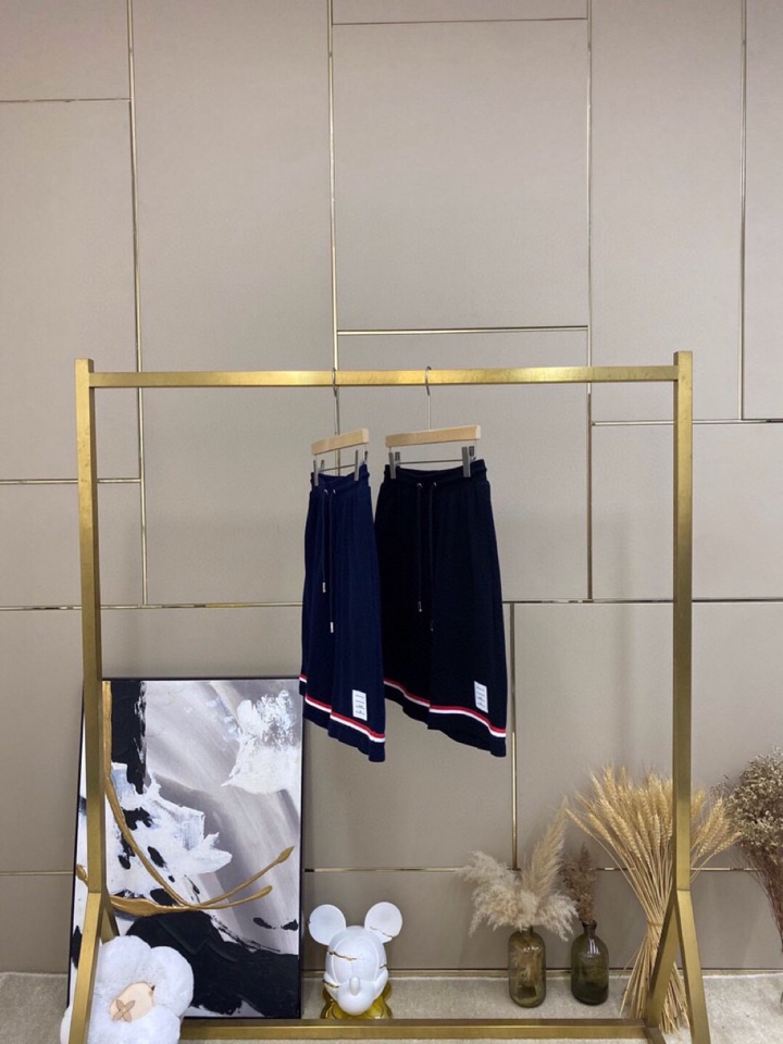 THOM BROWNE 汤姆布朗 TB2025/AW独家爆款火爆TB 腊肠狗狗系列短裤，独家定制原原级巴