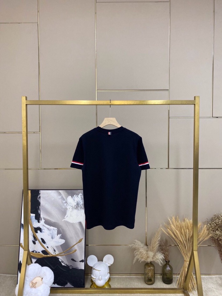 THOM BROWNE 汤姆布朗 TB2025/AW 独家爆款火爆TB 动物狗狗系列短袖圆领T恤，独家定