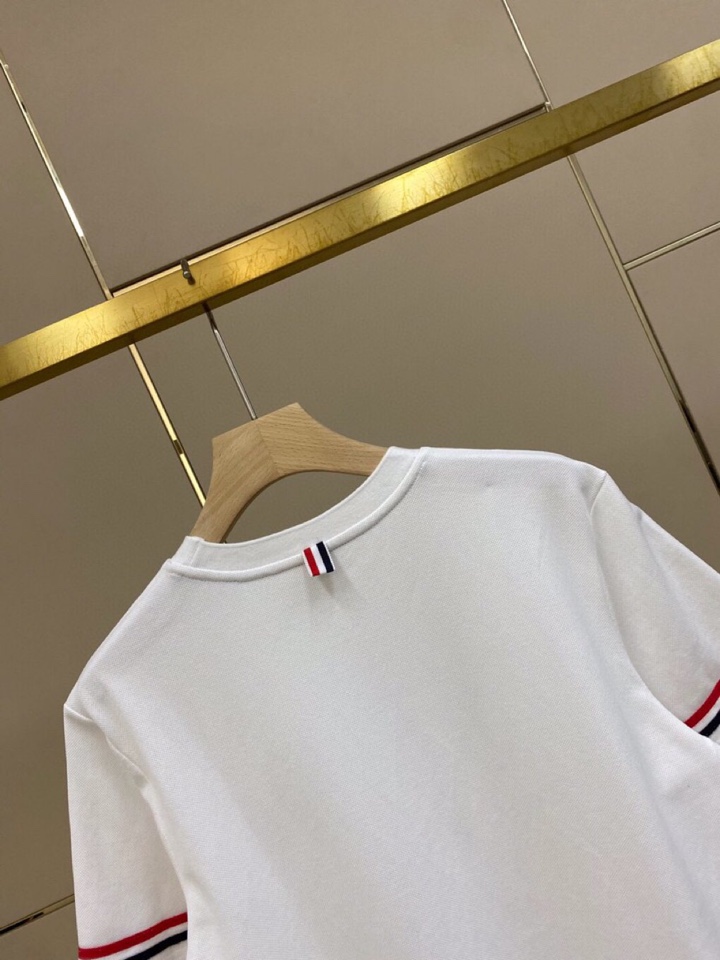 THOM BROWNE 汤姆布朗 TB2025/AW 独家爆款火爆TB 动物狗狗系列短袖圆领T恤，独家定