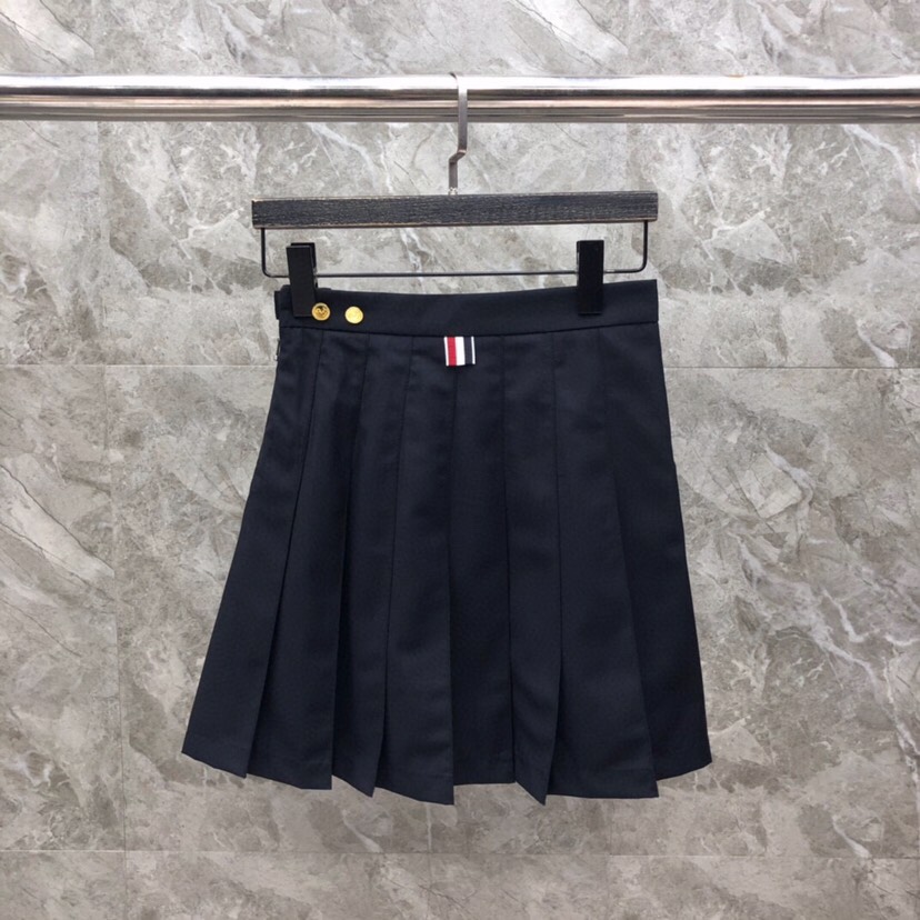 THOM BROWNE 汤姆布朗 TB 🌺女款侧织前后撞色短裙 \n颜色：灰色、藏青色、灰蓝拼 码数：0