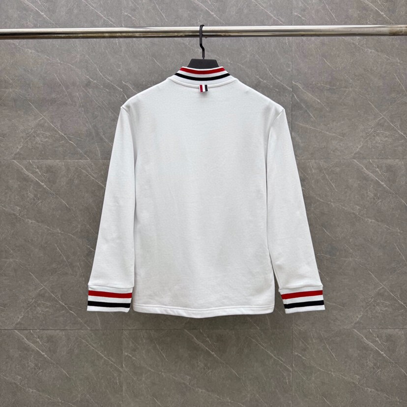 THOM BROWNE 汤姆布朗 TB新季领袖红白蓝螺纹棒球领夹克外套 \n码数：1-4 颜色：藏青 白