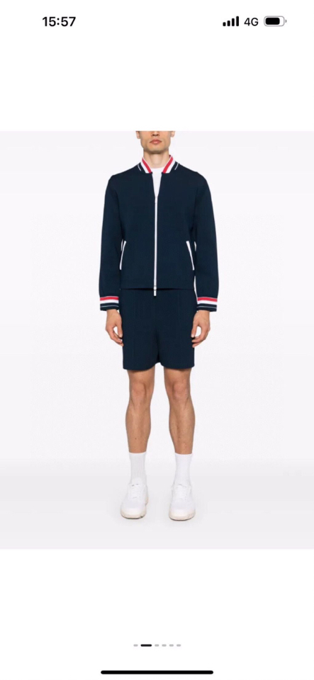 THOM BROWNE 汤姆布朗 TB新季领袖红白蓝螺纹棒球领夹克外套 \n码数：1-4 颜色：藏青 白