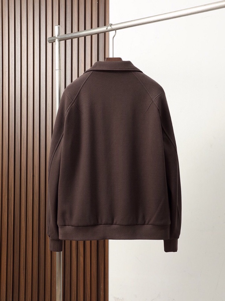 Ermenegildo Zegna 杰尼亚2025fw男装秋冬新品立领夹克外套立领设计，在保持时尚感的同