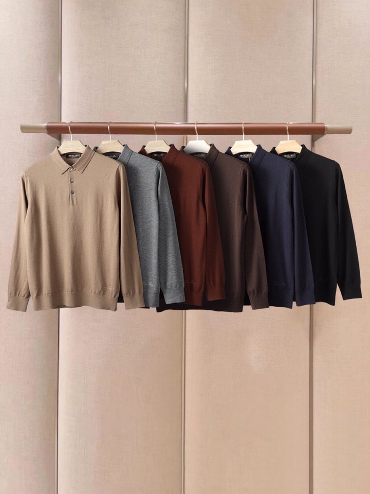 Loro Piana 诺悠翩雅lP🆕 秋冬新品羊毛针织翻领毛衣针织衫系列\n超级简约大方的版型设计，下摆