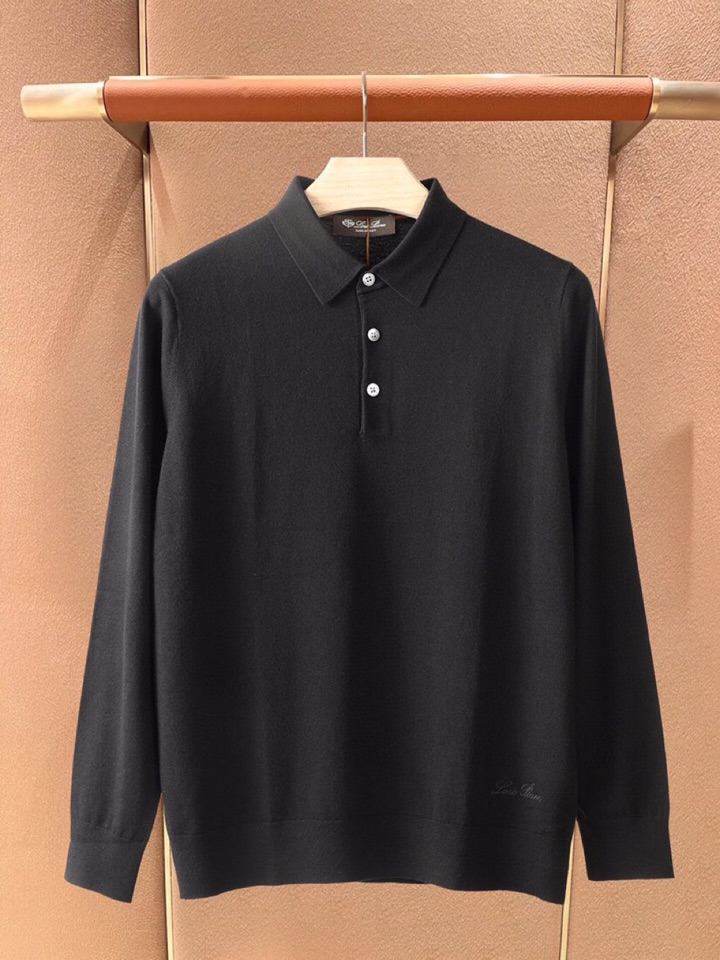 Loro Piana 诺悠翩雅lP🆕 秋冬新品羊毛针织翻领毛衣针织衫系列\n超级简约大方的版型设计，下摆