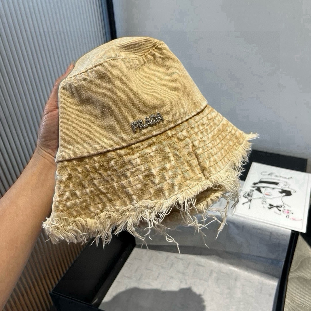 🆕

普拉达新款牛仔渔夫帽，头围57cm
