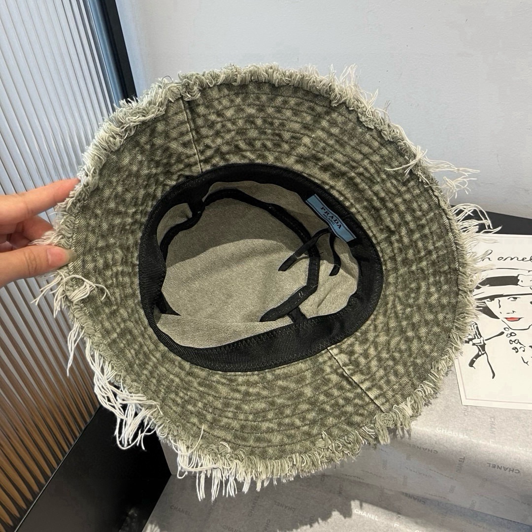 🆕

普拉达新款牛仔渔夫帽，头围57cm