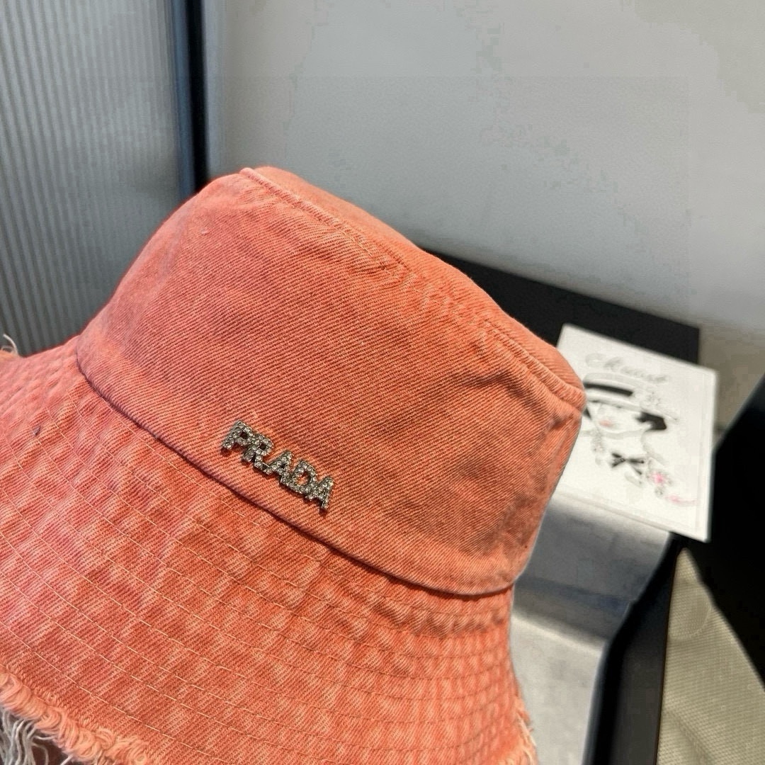 🆕

普拉达新款牛仔渔夫帽，头围57cm