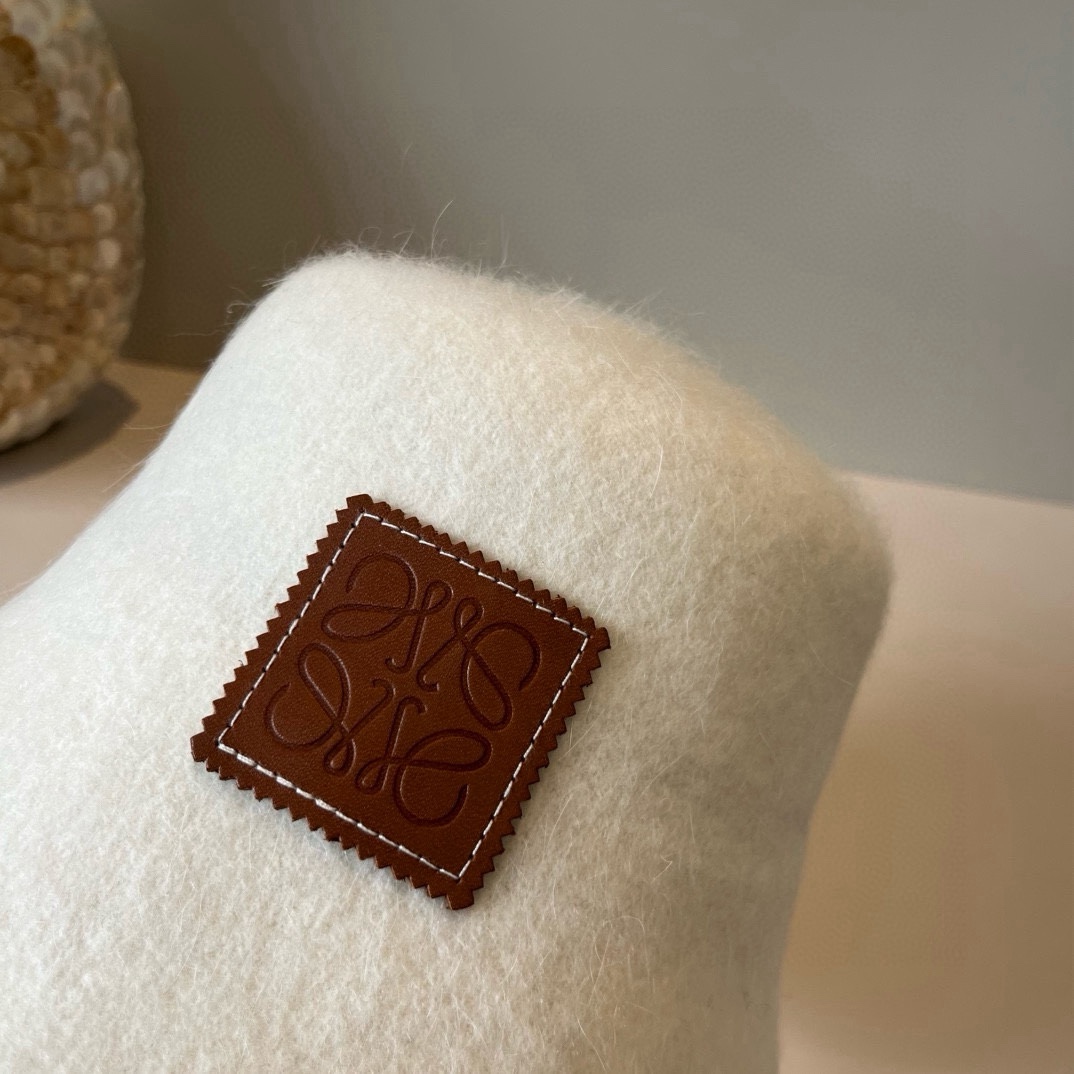 🆕

罗意威新款手抓渔夫帽，头围57cm