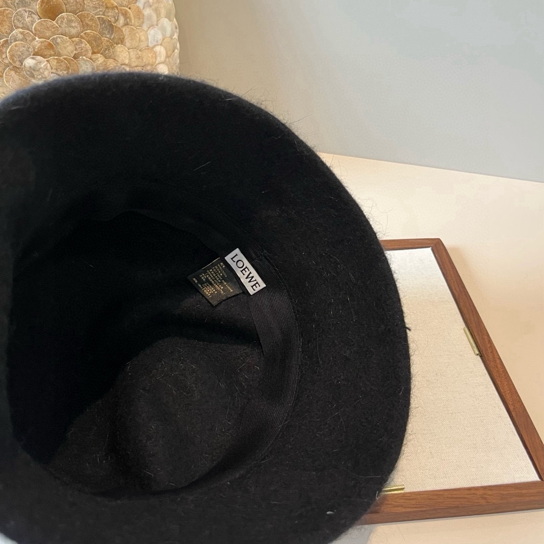 🆕

罗意威新款手抓渔夫帽，头围57cm