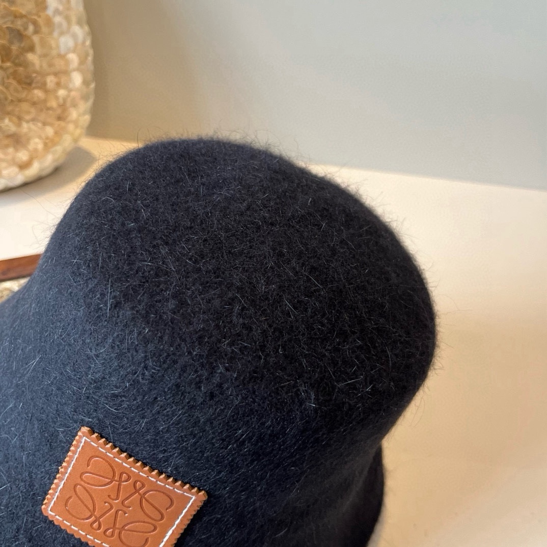 🆕

罗意威新款手抓渔夫帽，头围57cm