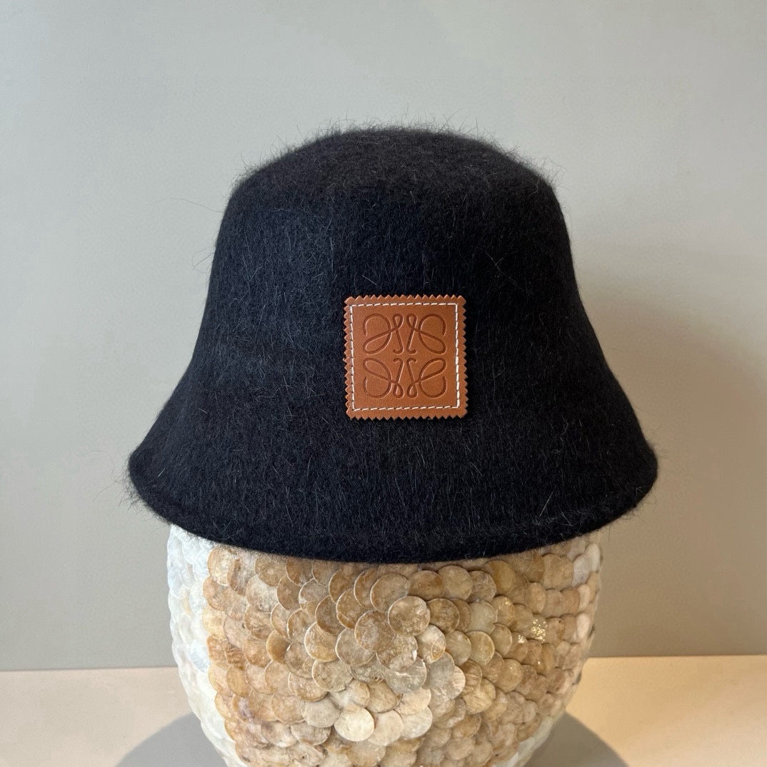 🆕

罗意威新款手抓渔夫帽，头围57cm