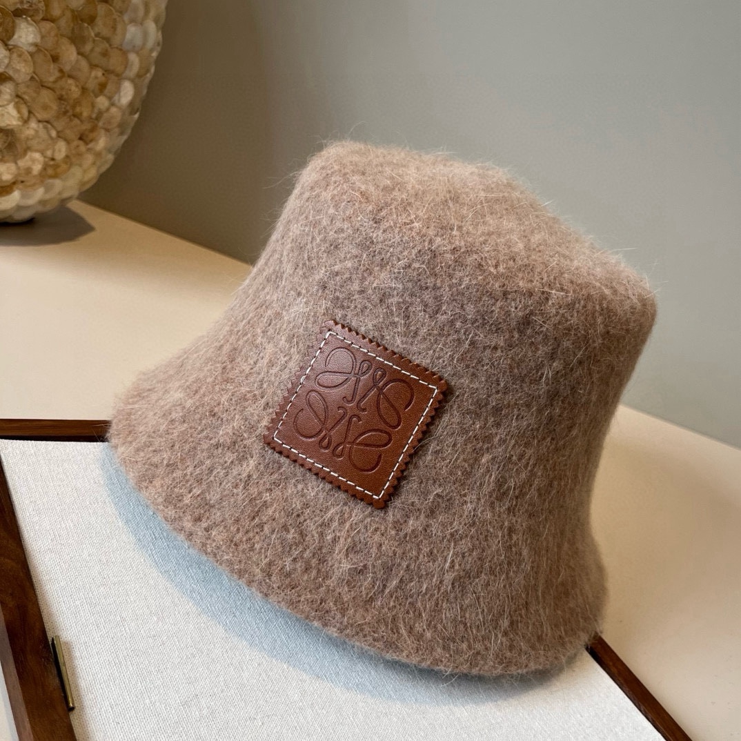 🆕

罗意威新款手抓渔夫帽，头围57cm