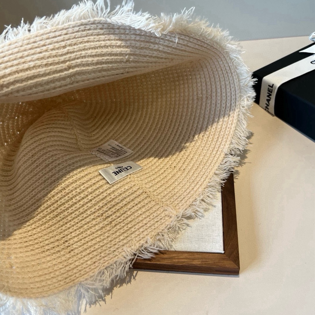 🆕

Celine赛琳新款渔夫帽，头围57cm