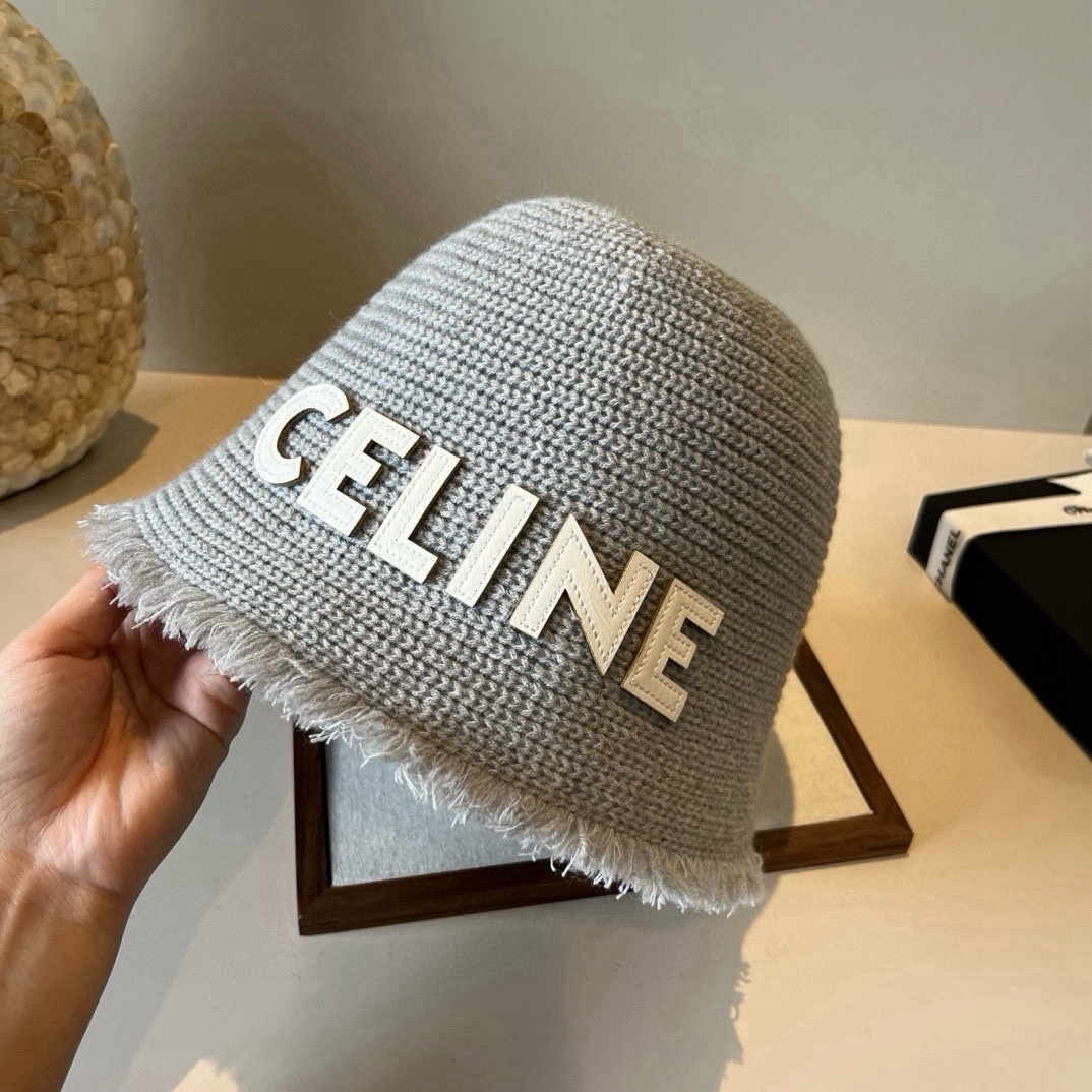 🆕

Celine赛琳新款渔夫帽，头围57cm