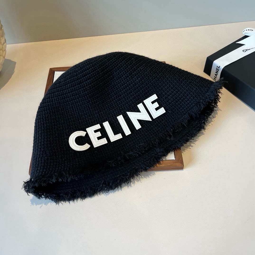 🆕

Celine赛琳新款渔夫帽，头围57cm