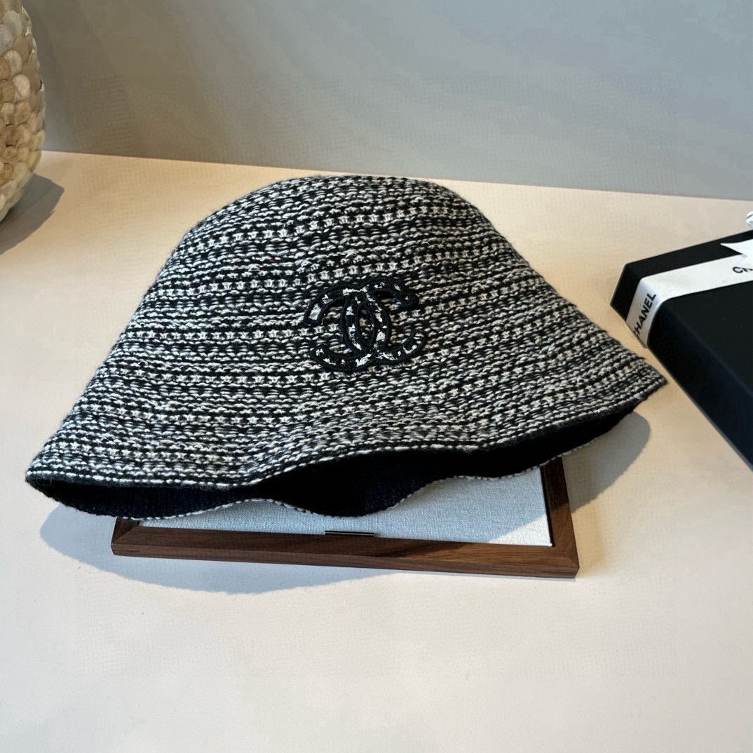 🆕

Chanel香奈儿新款渔夫帽，头围57cm