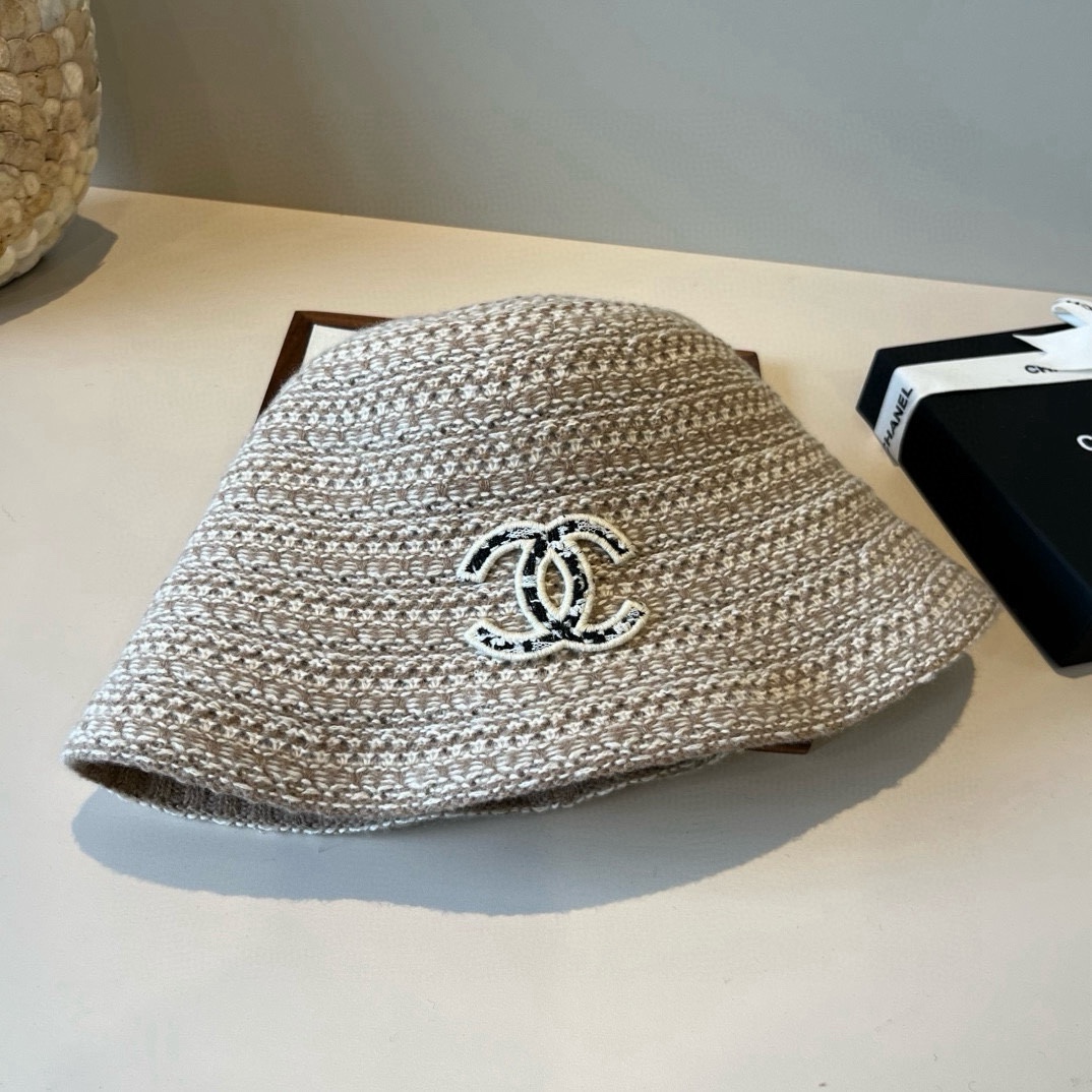 🆕

Chanel香奈儿新款渔夫帽，头围57cm