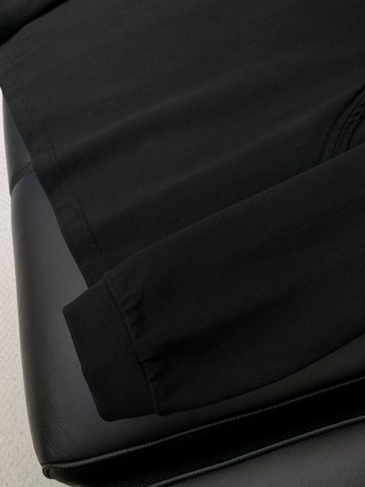 ，Maison Margiela马吉拉，2025早秋最新品，专柜同步有售，原单狠货，时尚休闲圆领长袖T恤