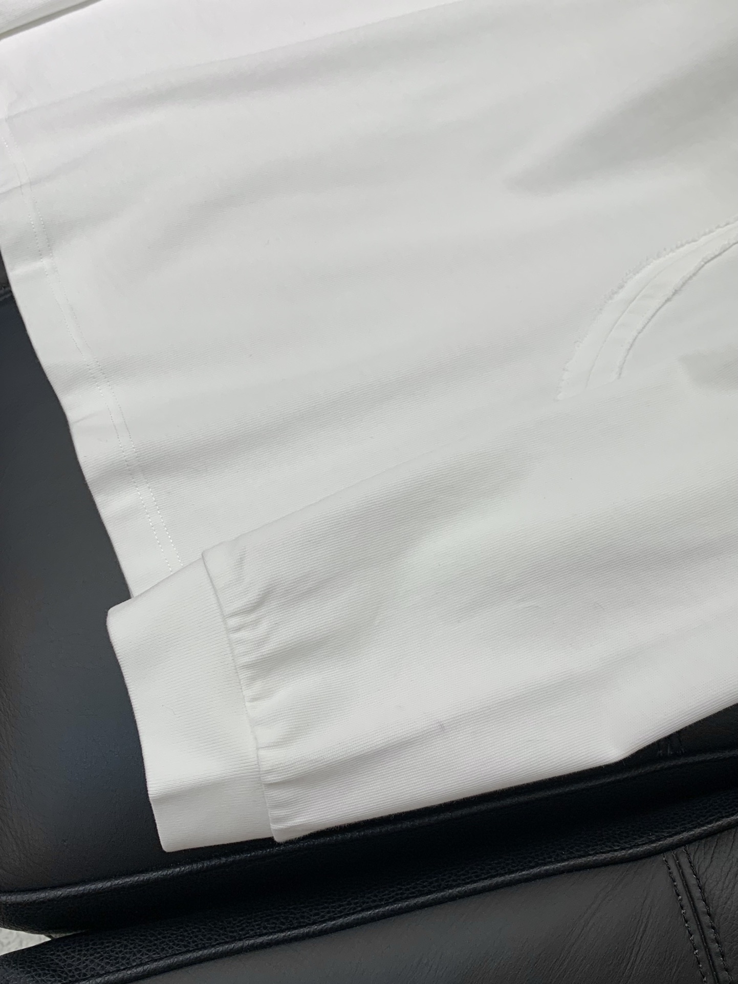 ，Maison Margiela马吉拉，2025早秋最新品，专柜同步有售，原单狠货，时尚休闲圆领长袖T恤