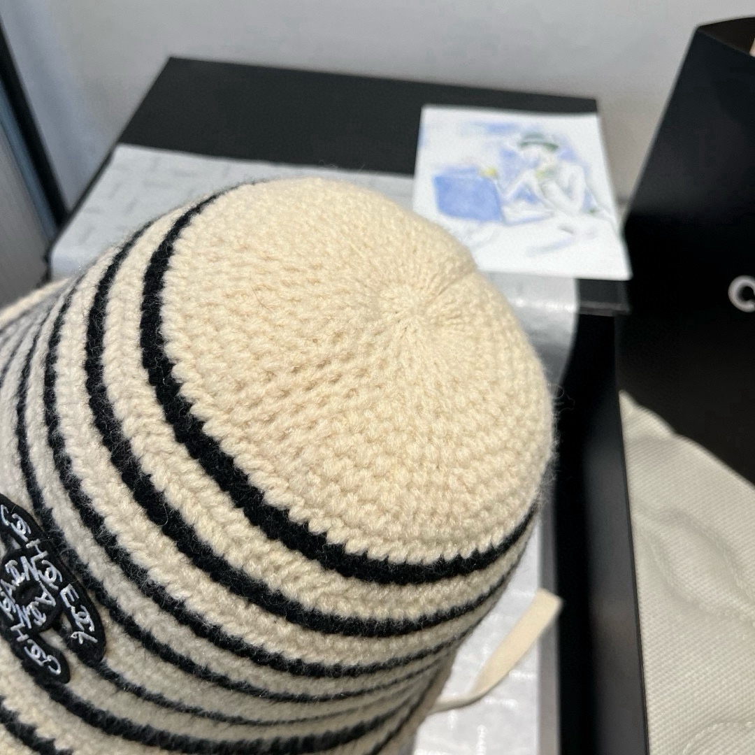 🆕

香奈儿新款针织渔夫帽，头围57cm
