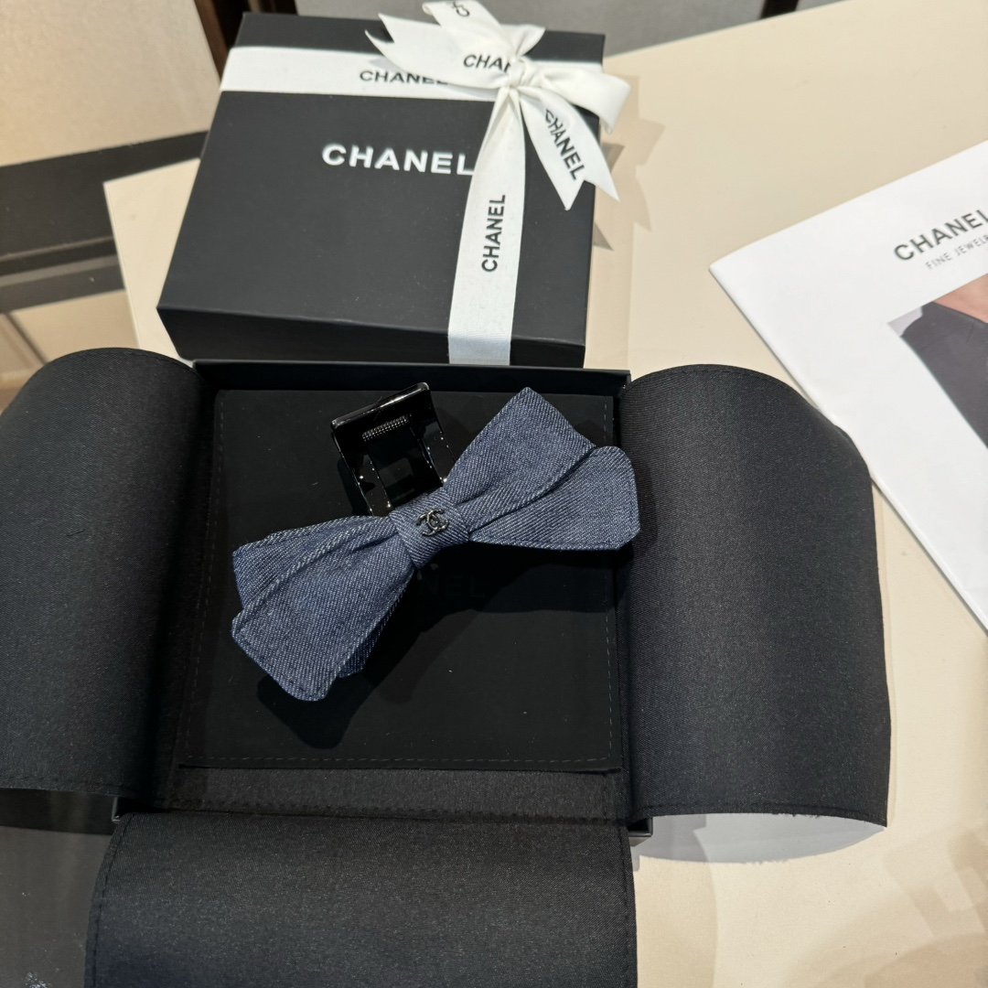 pChanel香奈儿发夹