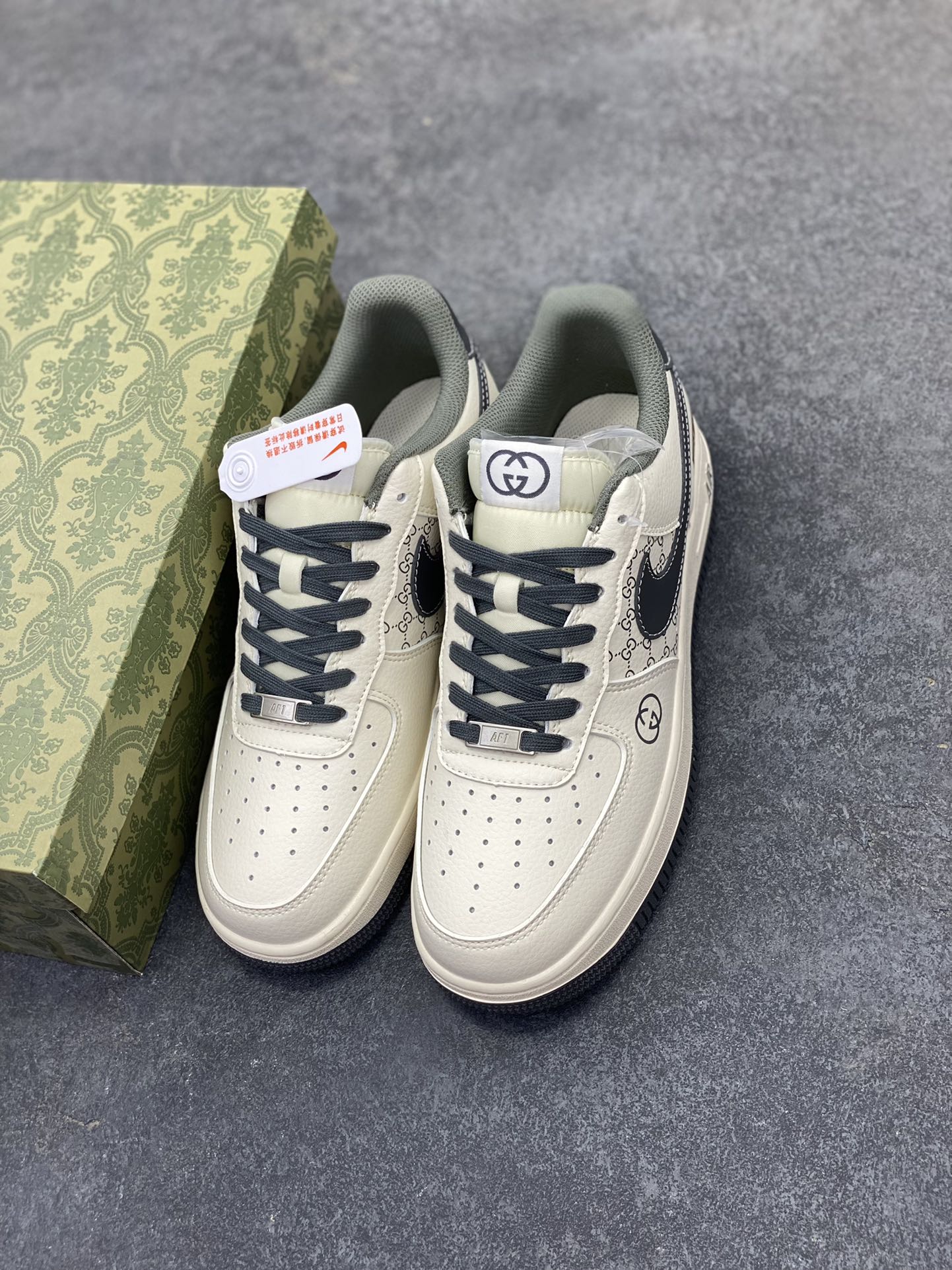 图片[8]-NIke Air Force 1 \’07 Low “古驰联名——米灰花纹”空军一号 低帮 运动鞋 休闲鞋 折边针车 工艺难度大 原楦头原纸板 原装鞋盒 定制五金配件 内置全掌气垫 原厂鞋底 货号：XZ6188-723 尺码：36 36.5 37.5 38 38.5 39 40 40.5 41 42 42.5 43 44 44.5 45-选品中心