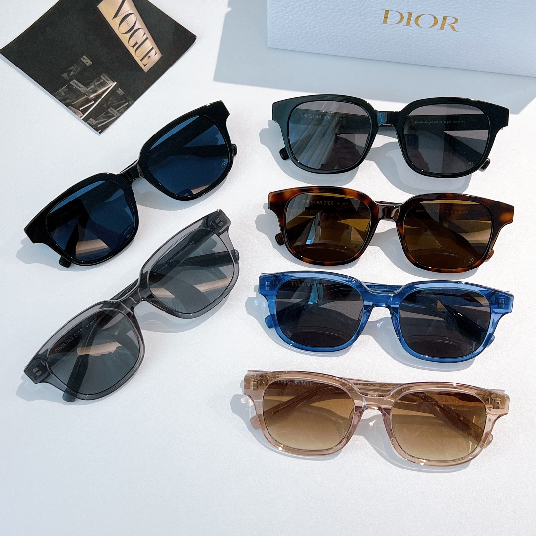 DIOR MOD: DiorMidnight S4I Talla: 52口21 145