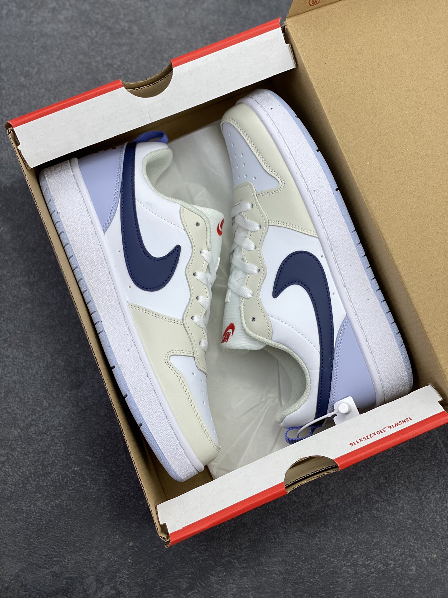 图片[9]-福利特价 Nike Court Borough Low 低帮百搭透气休闲运动板鞋男女鞋 经典耐用的设计，兼顾舒适脚感和出众风范，演绎匠心之作。结构性的支撑贴合感结合复古篮球设计，塑就场外全明星风范。 货号：IM3884-141 尺码：36 36.5 37.5 38 38.5 39 40 40.5 41 42 42.5 43 44 45-选品中心