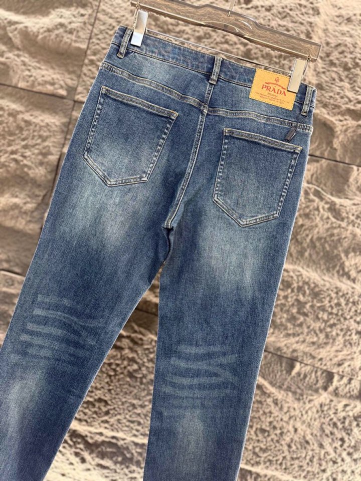 Prada 普拉达2025ss 秋冬新品男士五口袋丹宁牛仔裤，高奢内敛低调，轻松驾驭不挑人 裁剪精细完美