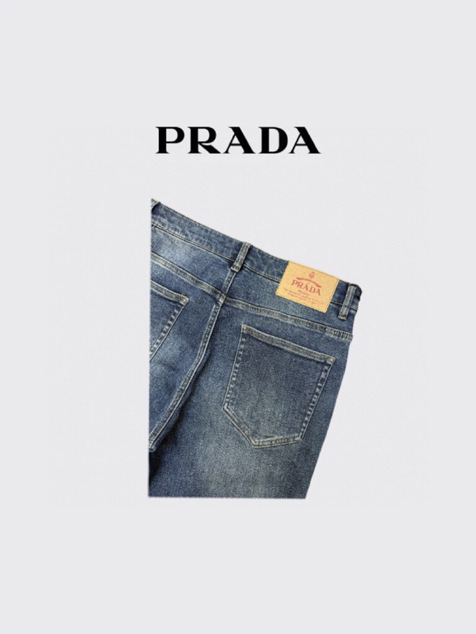 Prada 普拉达2025ss 秋冬新品男士五口袋丹宁牛仔裤，高奢内敛低调，轻松驾驭不挑人 裁剪精细完美