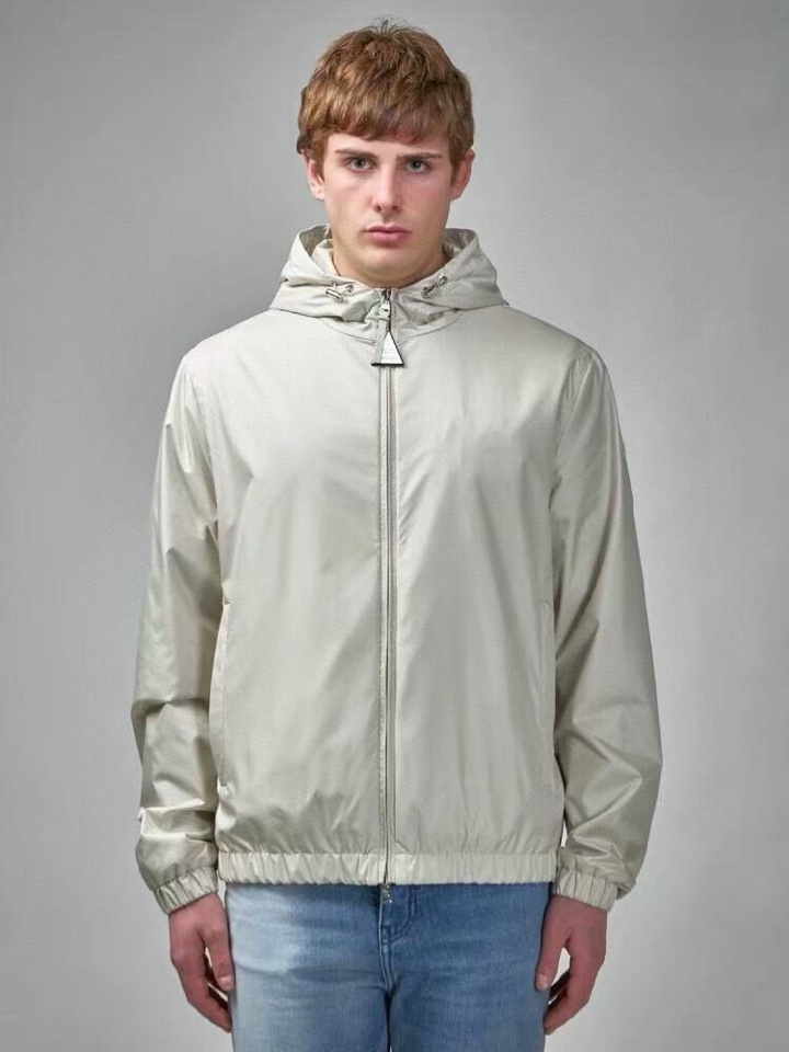 Moncler蒙口2025ss 秋冬新品Domene 男士连帽夹克外套，高奢内敛低调，轻松驾驭不挑人 裁