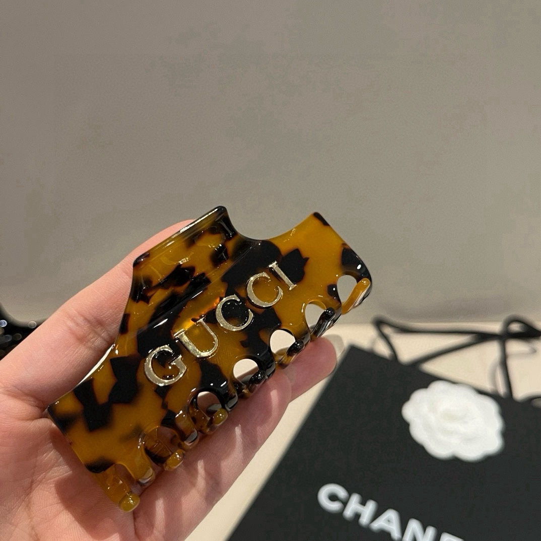 🆕

Gucci古奇新款发夹
