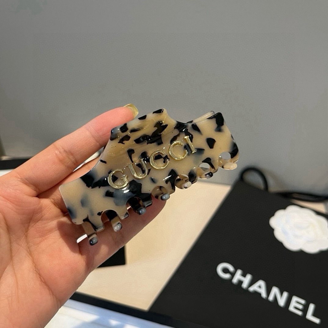 🆕

Gucci古奇新款发夹
