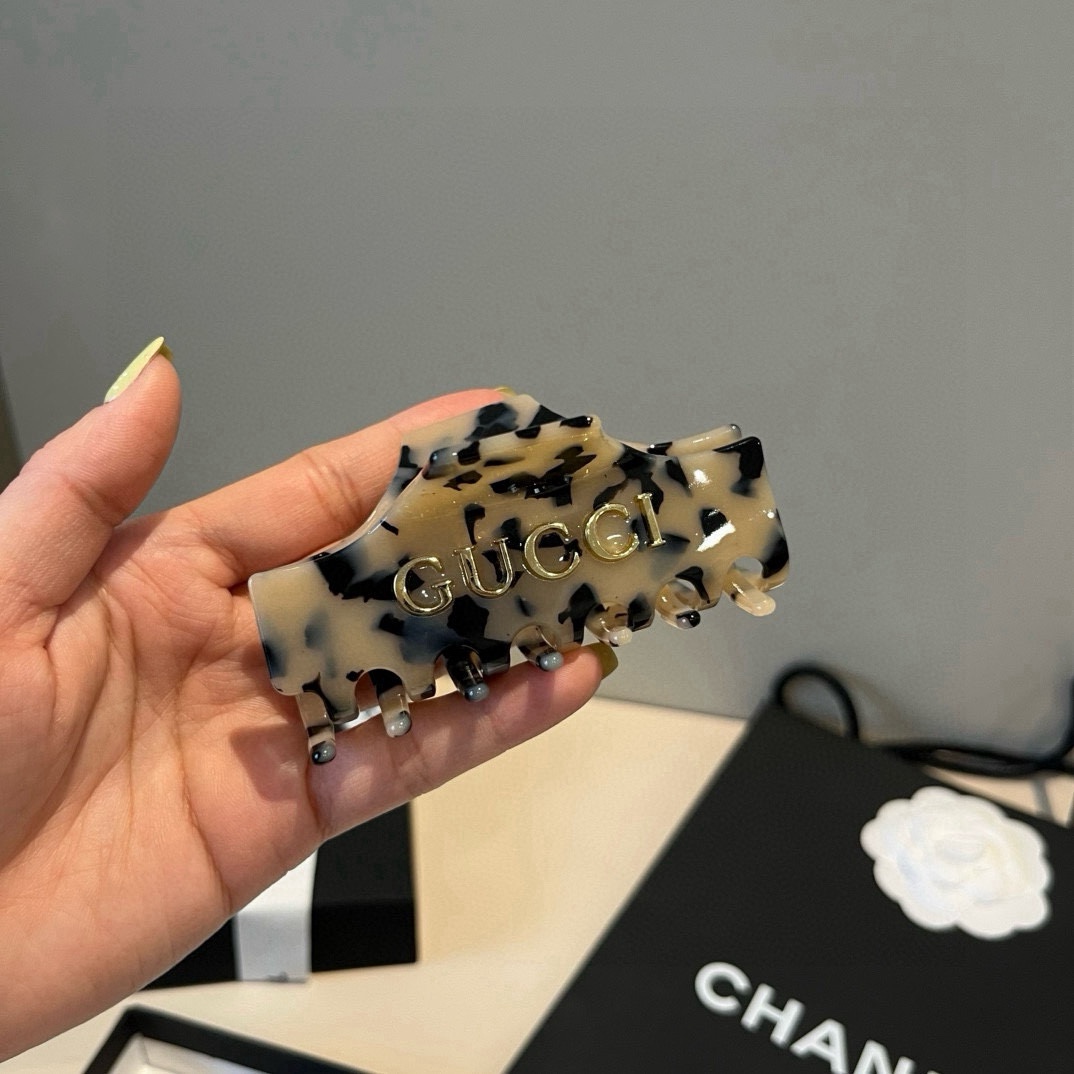 🆕

Gucci古奇新款发夹