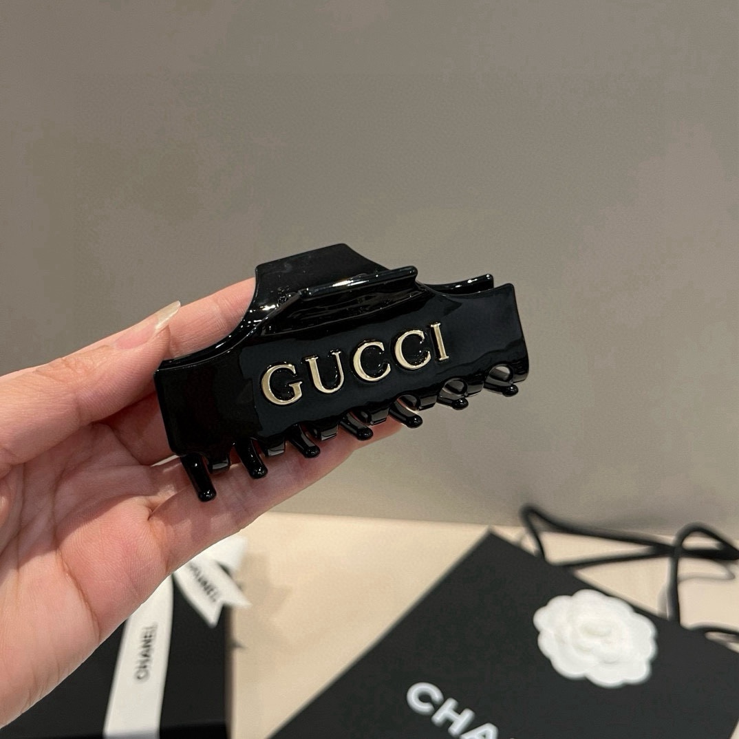 🆕

Gucci古奇新款发夹
