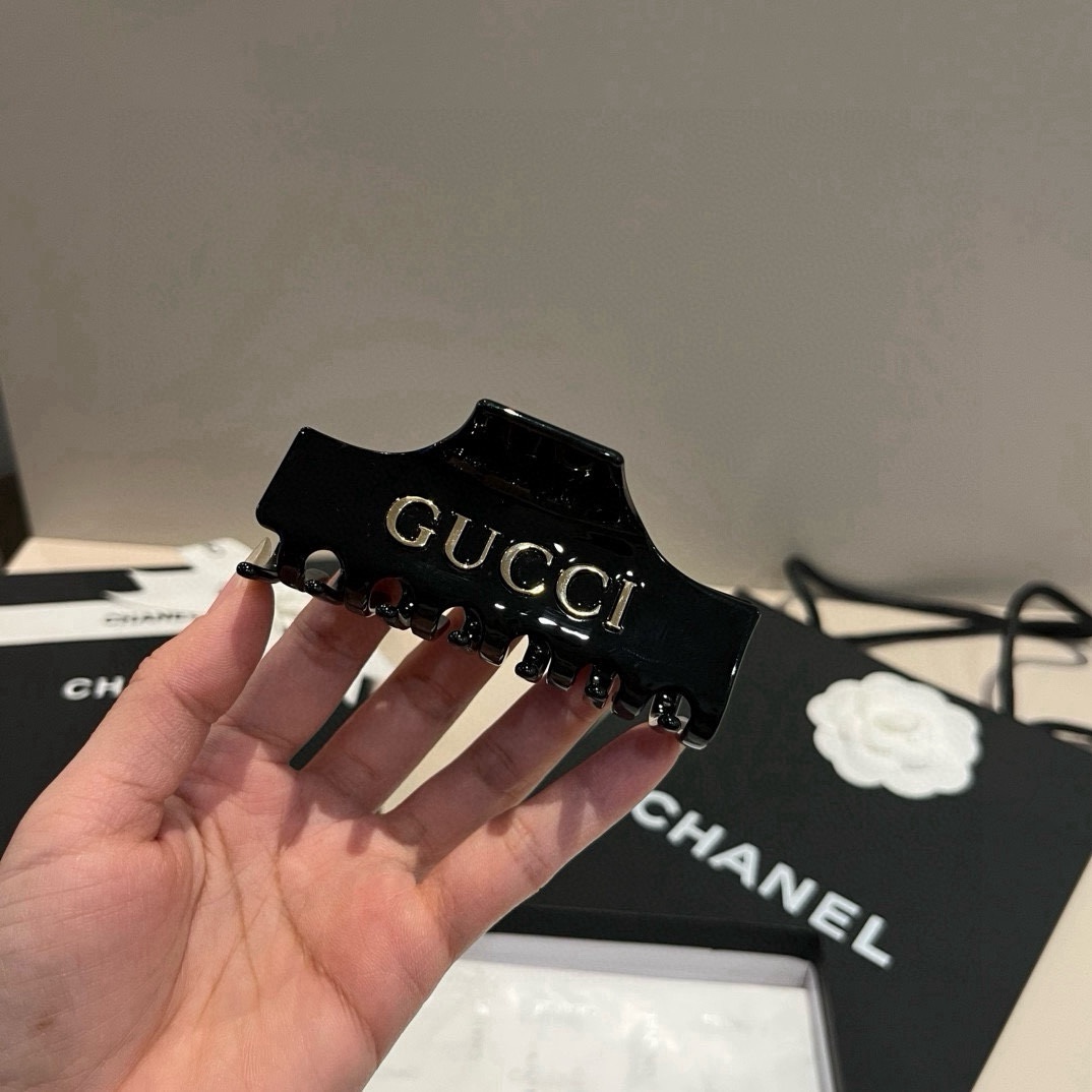 🆕

Gucci古奇新款发夹