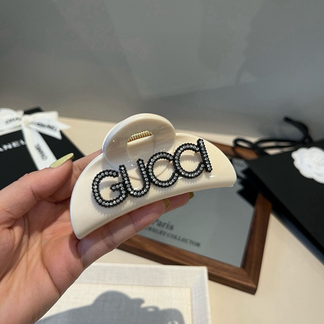 🆕

Gucci古奇新款发夹