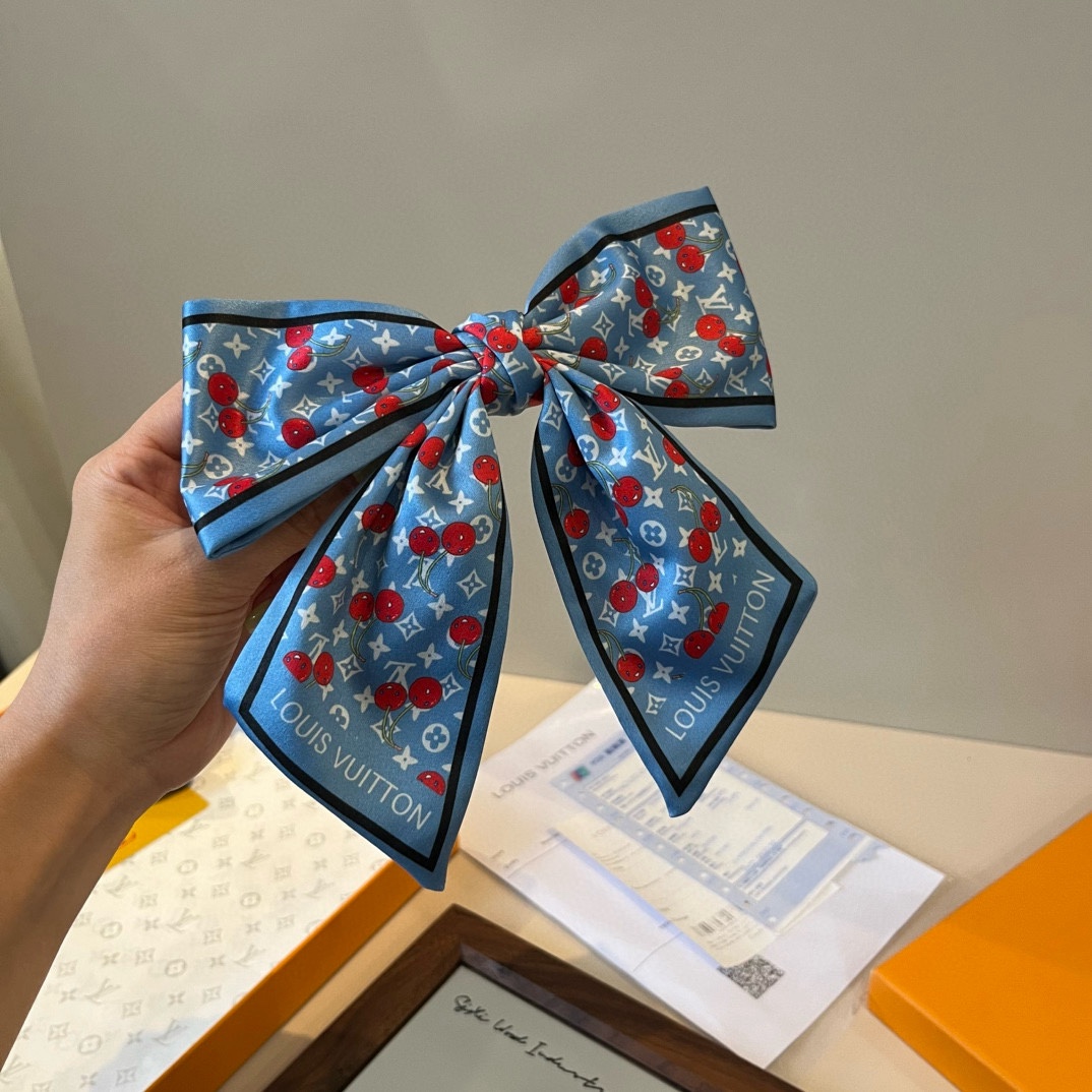 🆕

lv路易威登新款顶夹