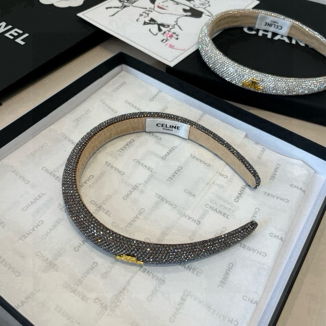 🆕

Celine赛琳新款发箍