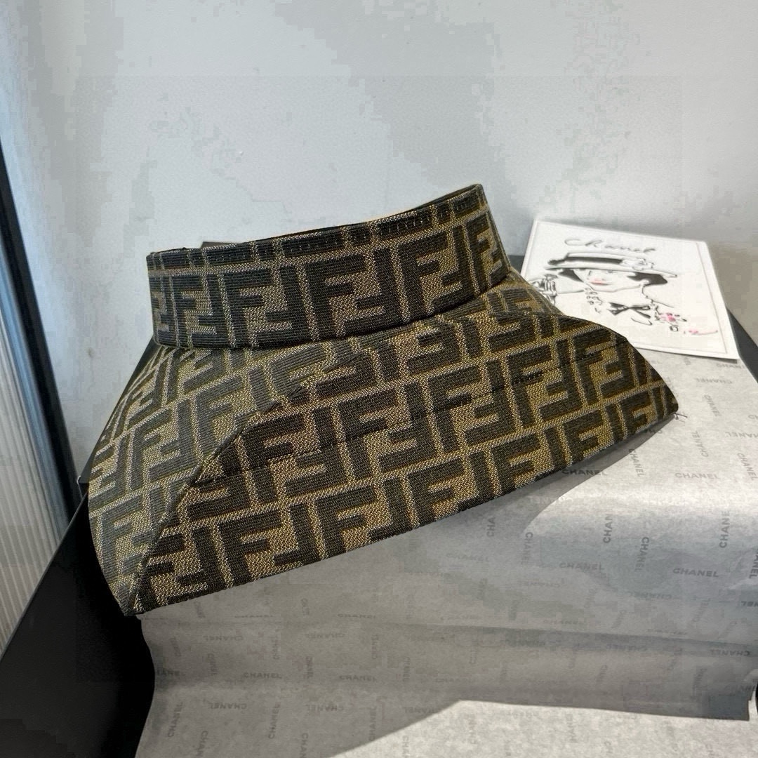 🆕

FD芬迪空顶鸭舌帽，遮阳帽，鸭舌帽，原单品质