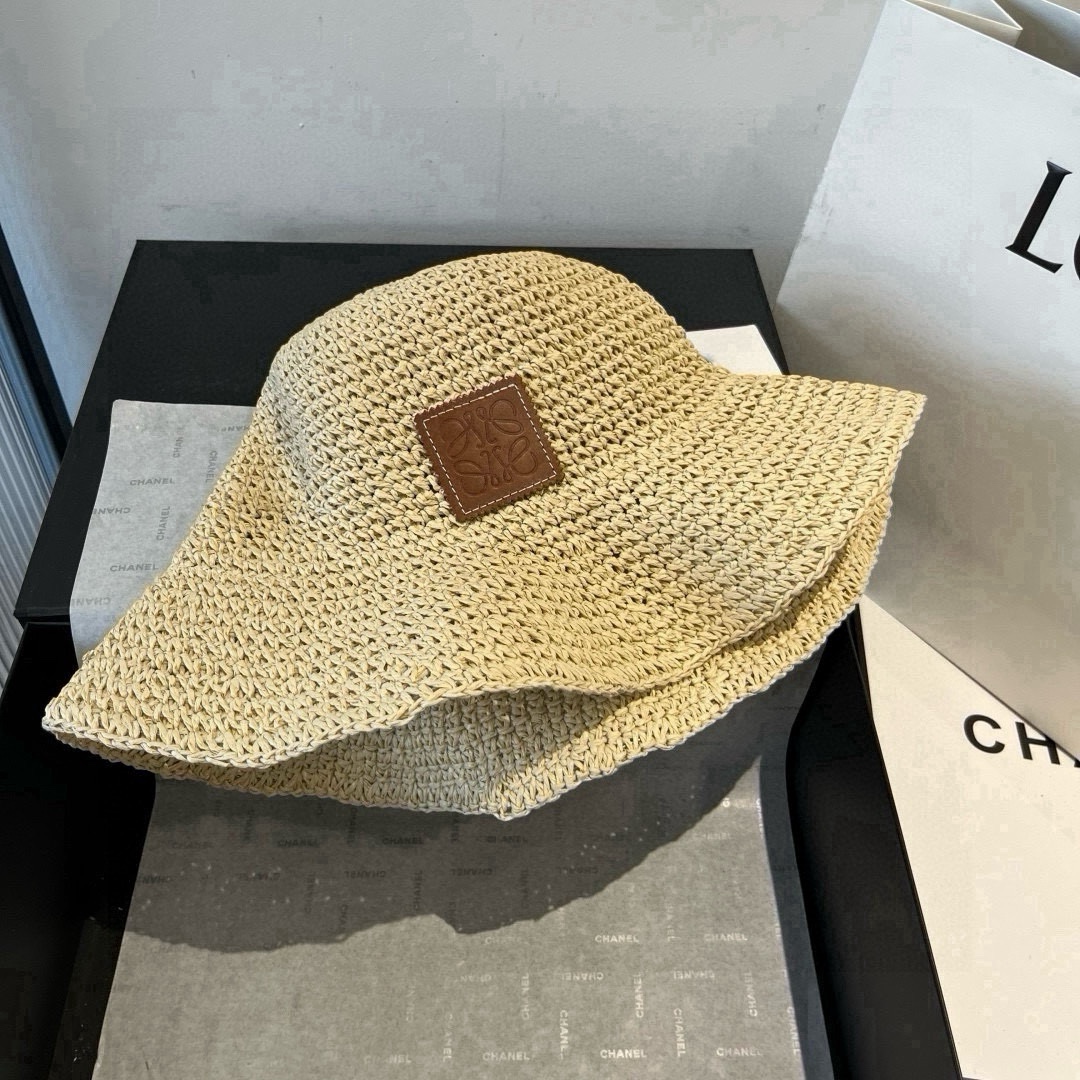 🆕

罗意威新款草编帽，遮阳沙滩帽，头围57cm