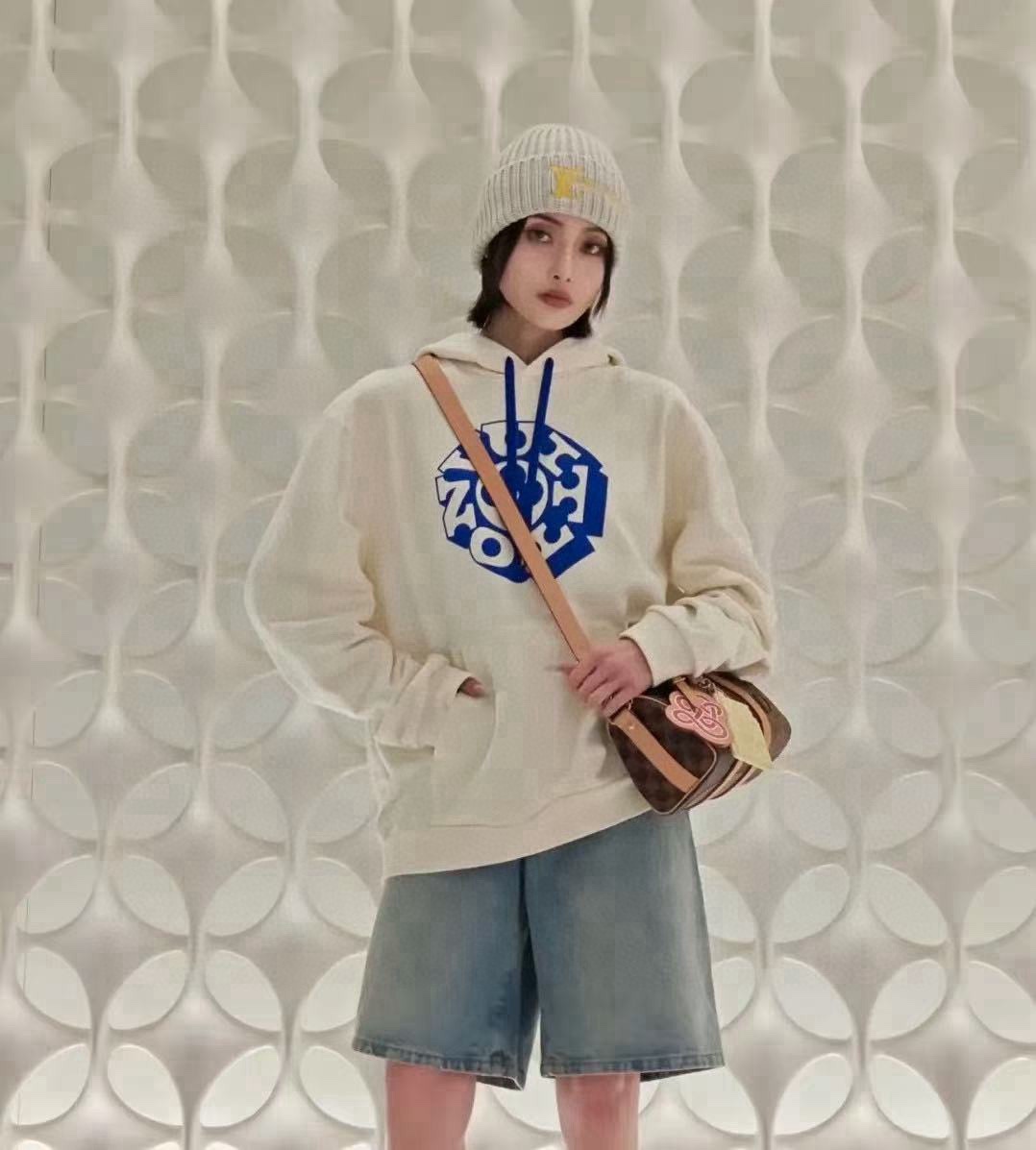 🆕

Lv路易斯新款毛线帽